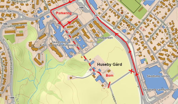 Innkjøring til Huseby Gård
